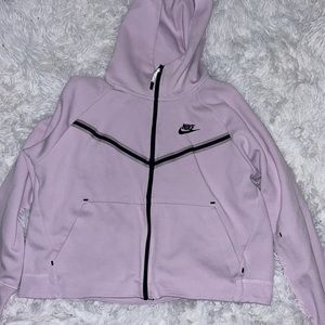 Women’s Nike tech fleece